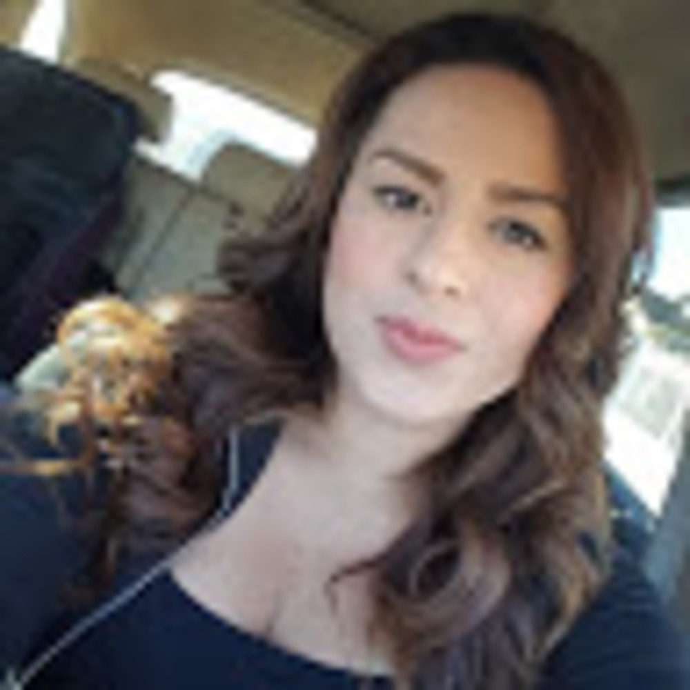 Meet your Posher, Monica